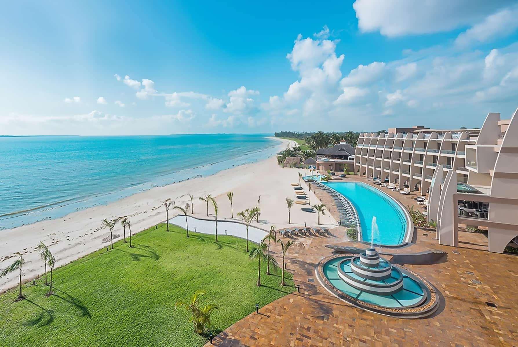 Ramada Resort By Wyndham Дар-эс-Саламе Экстерьер фото